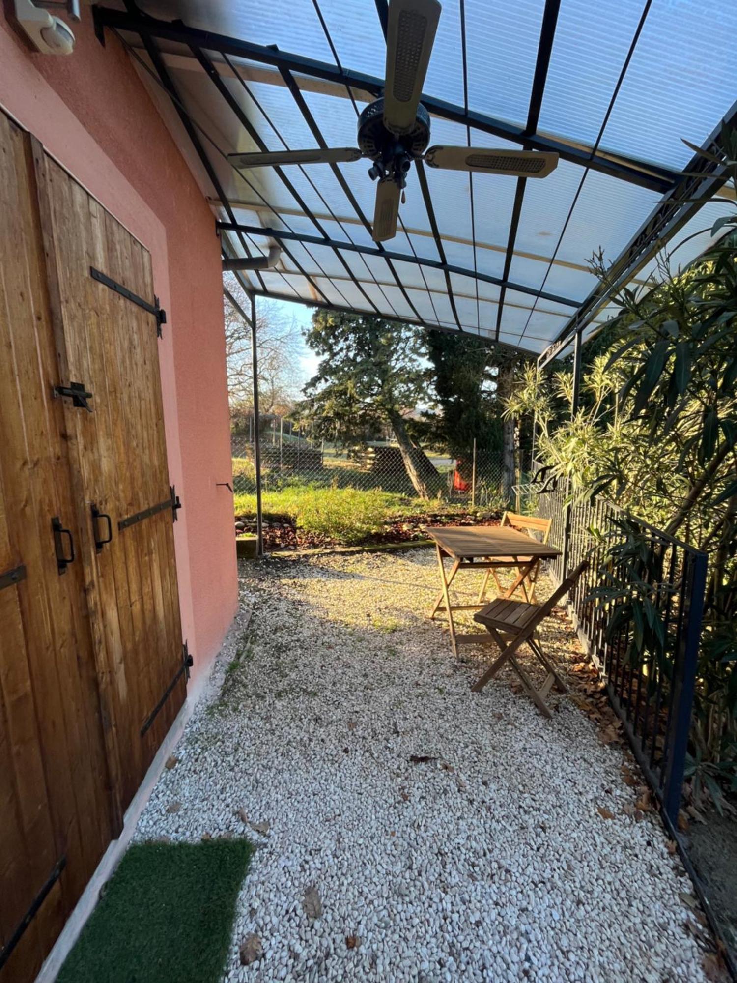 Studio Cosy Avec Climatisation Et Terrasse Malataverne Exteriör bild