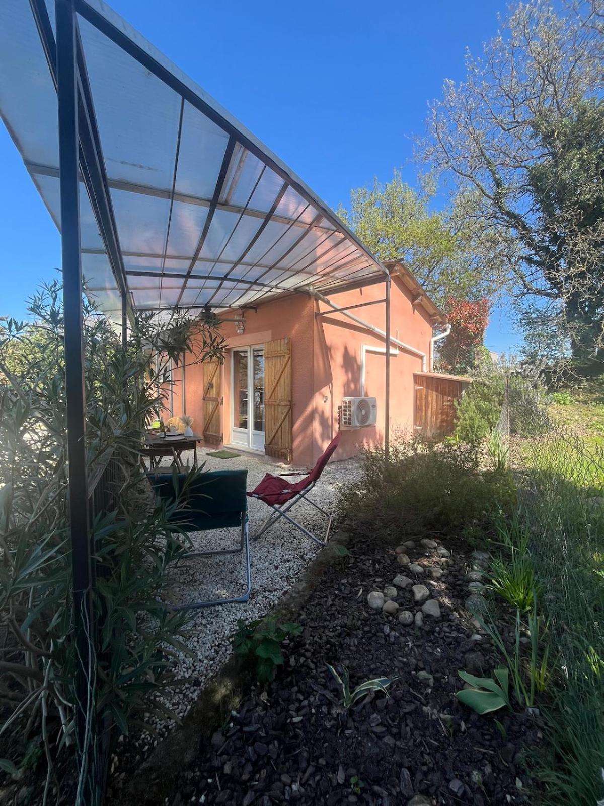Studio Cosy Avec Climatisation Et Terrasse Malataverne Exteriör bild
